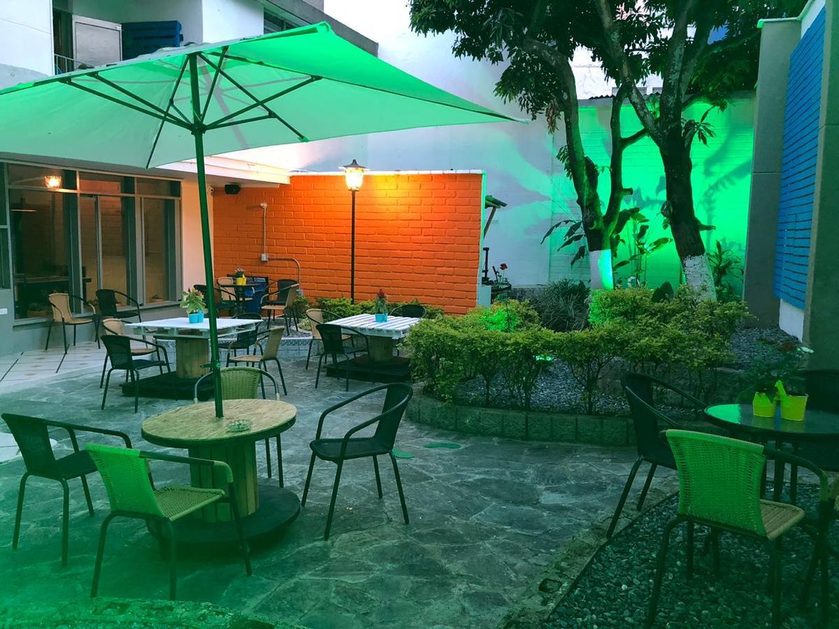Backpackers Inn Medellín Dış mekan fotoğraf